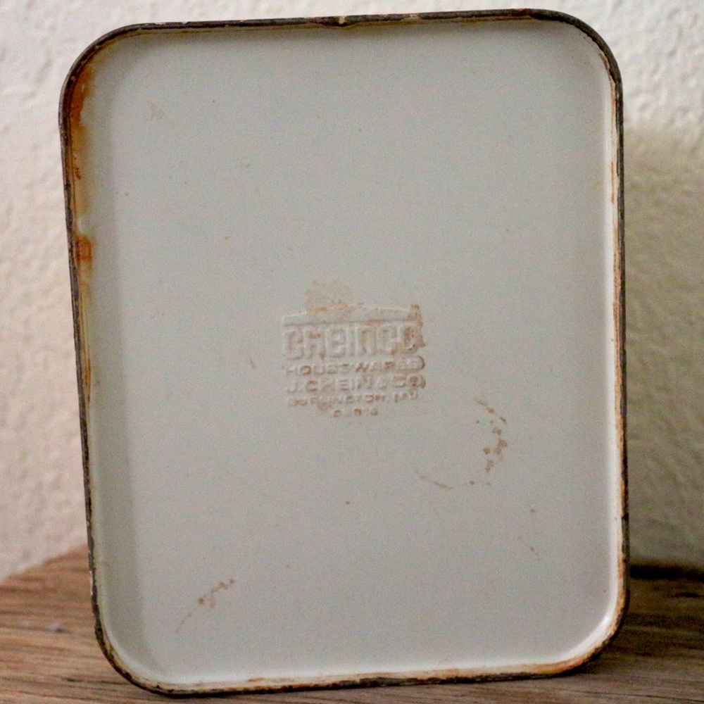 Vintage Floral Metal Storage Tin - Picture 4 of 10